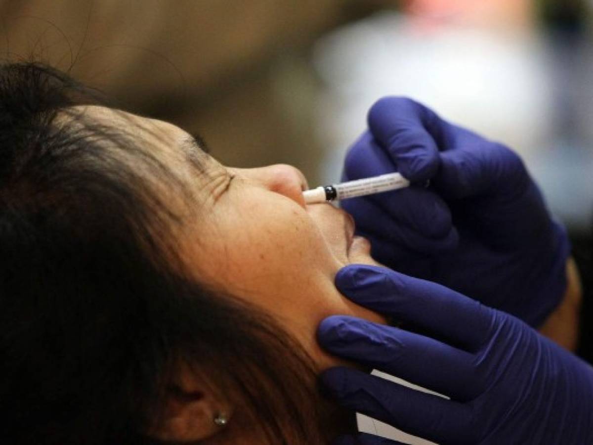 CanSino lanza primera vacuna vía nasal contra COVID del mundo