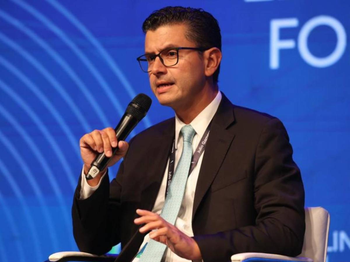 Julio Gamero deja la dirección de la guatemalteca TagAirlines