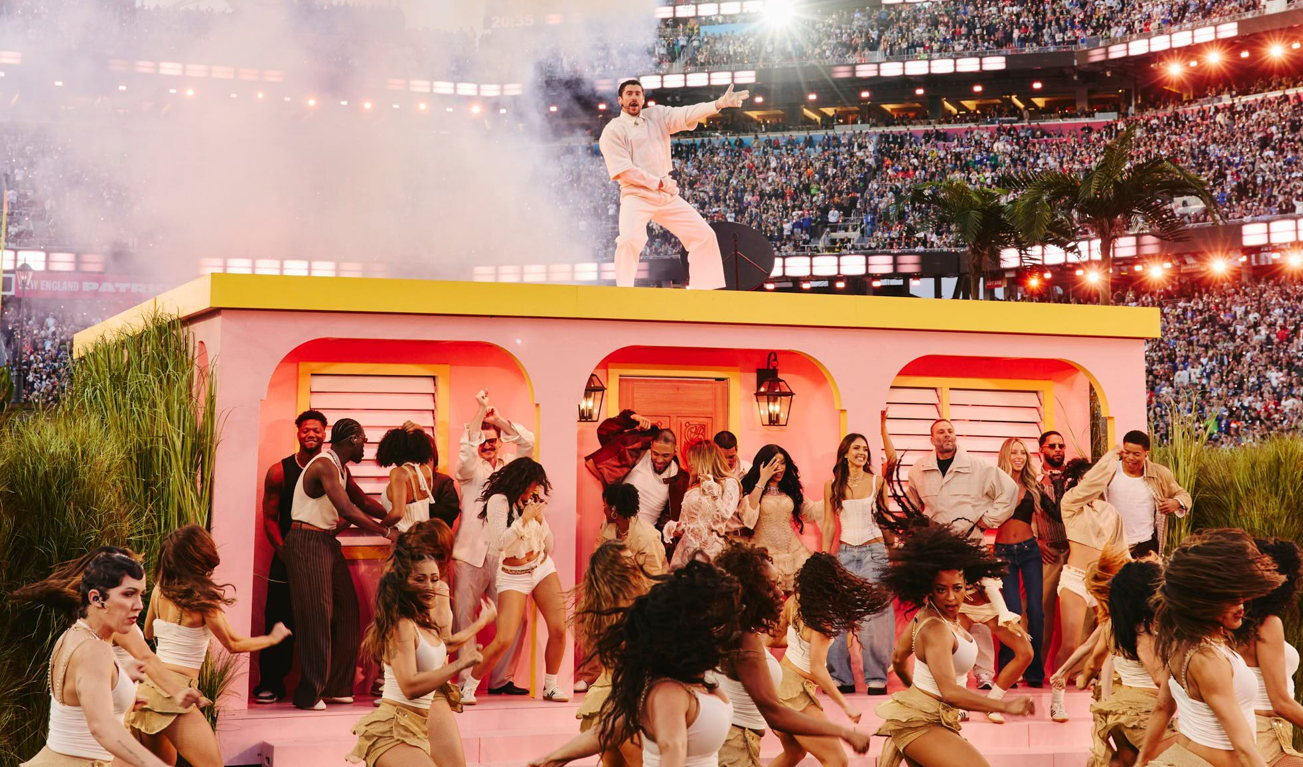 <i>Pese a que la actuación fue alabada por muchos, el presidente de Estados Unidos, Donald Trump, afirmó que el espectáculo de Bad Bunny en el descanso del Super Bowl LX fue uno de los peores de la historia. Foto de cortesía</i>