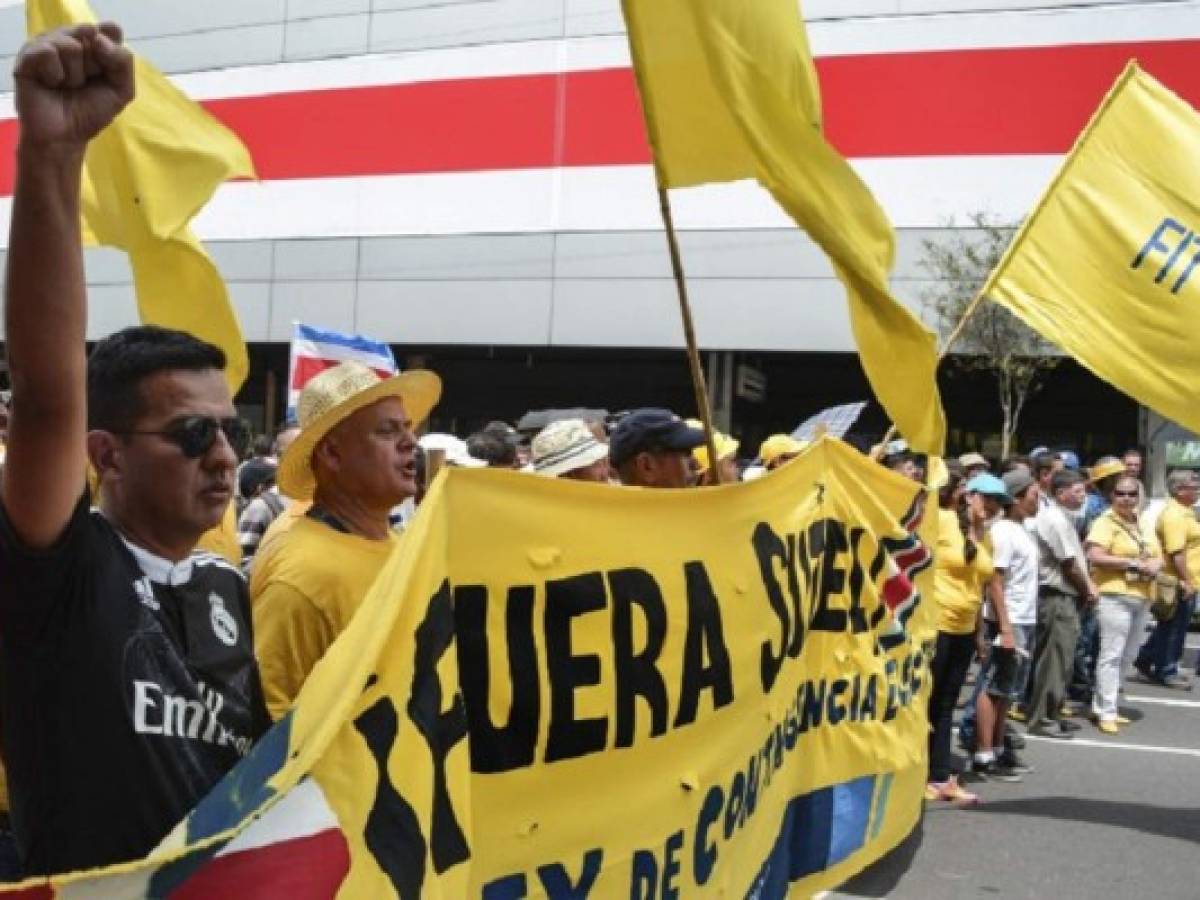 Sindicatos ticos amenazan con huelga nacional en septiembre