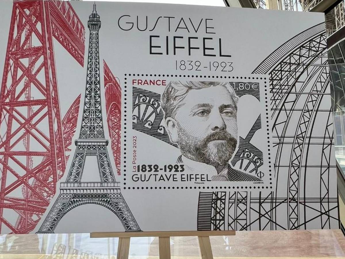 La Torre Eiffel conmemora los 100 años de la desaparición de su creador