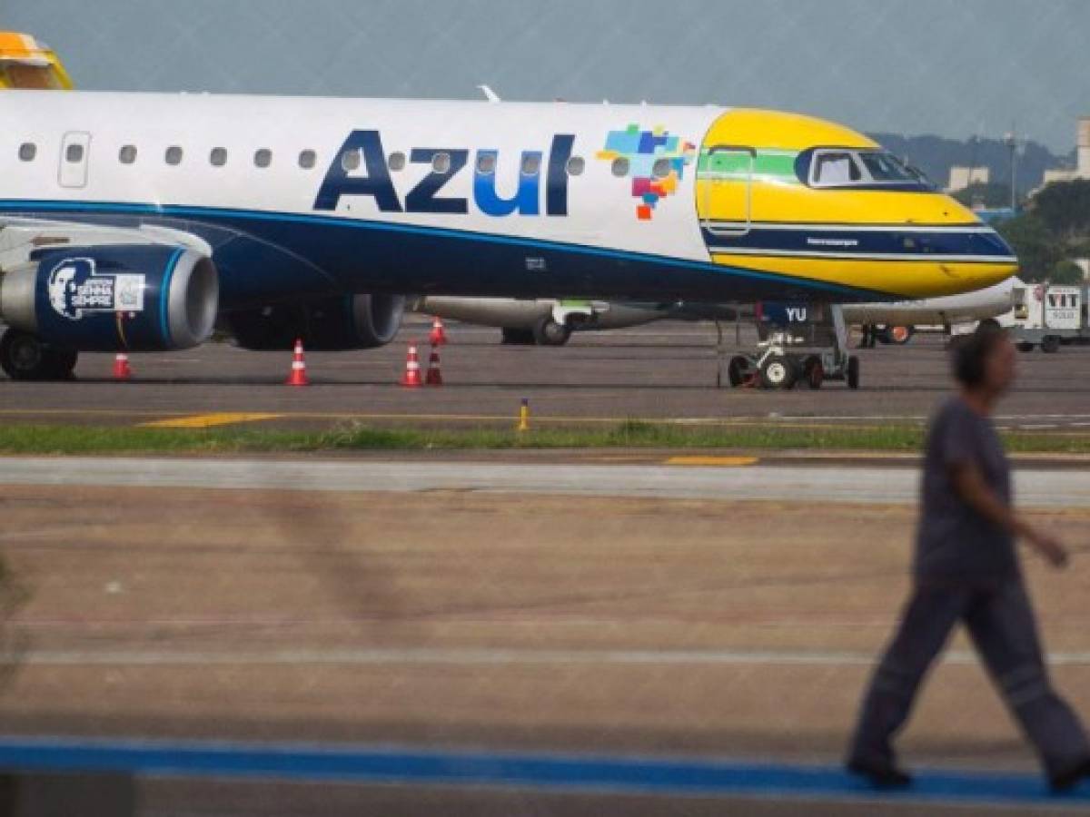 Azul firma propuesta para adquirir activos de Avianca Brasil por US$105 millones