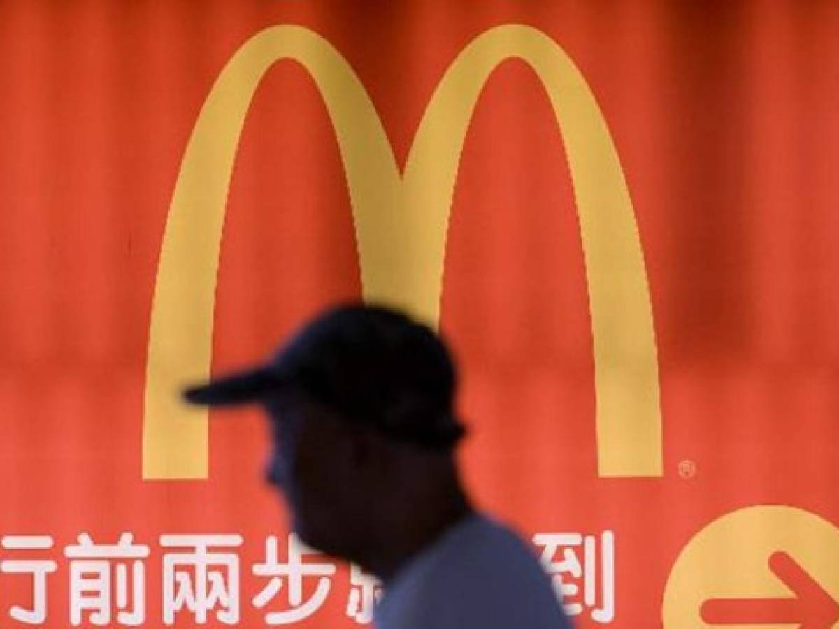 McDonald's suspende venta de hamburguesas en Pekín y Shanghai