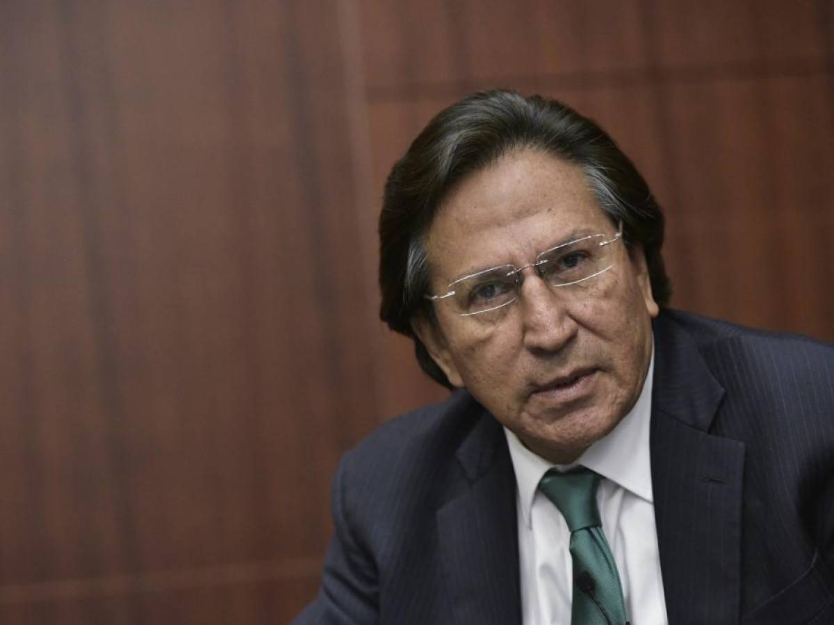 Expresidente Toledo se entregó a la Justicia de EEUU para su extradición a Perú