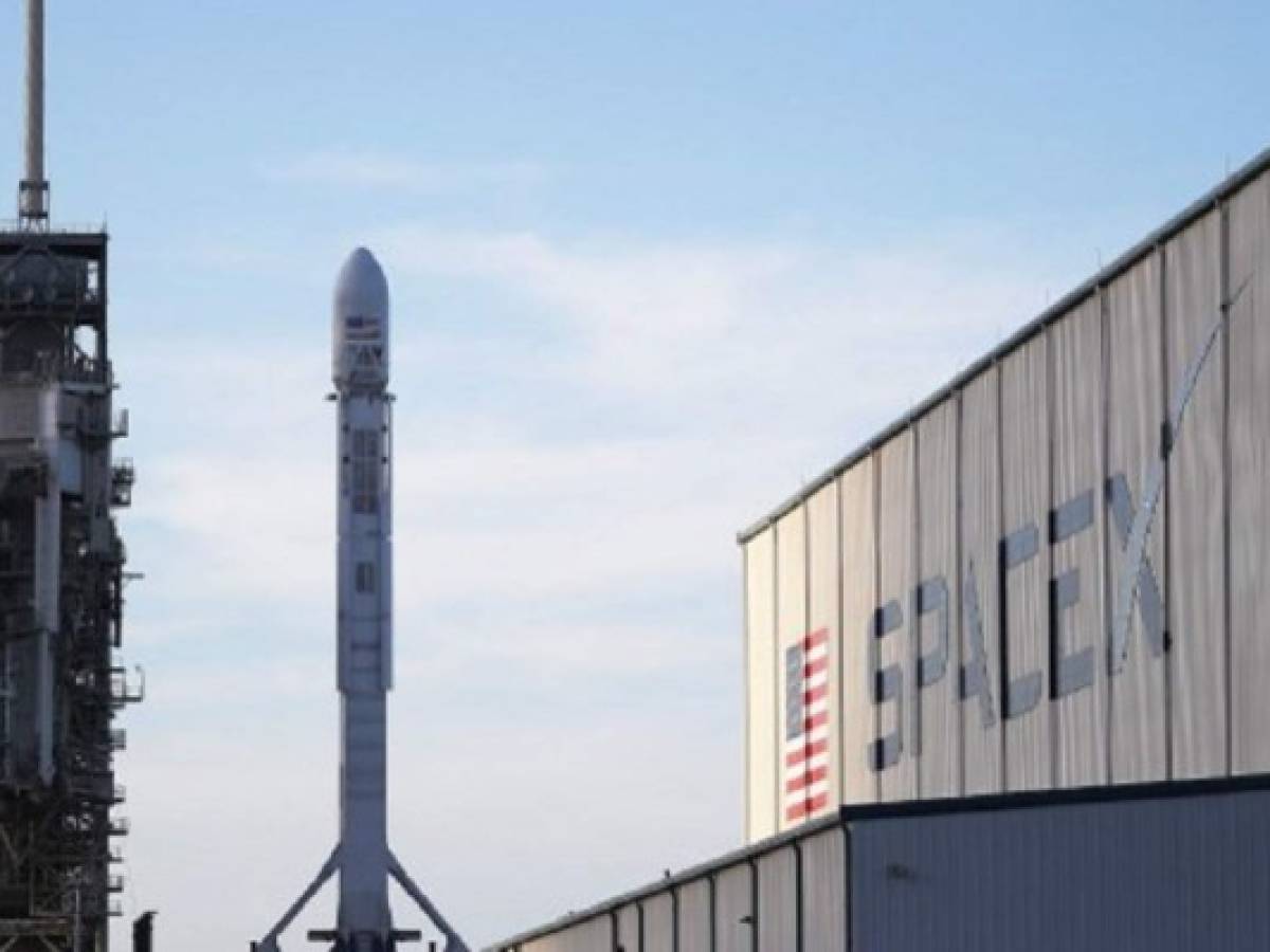 SpaceX lanza al espacio carga secreta del gobierno de EE.UU.