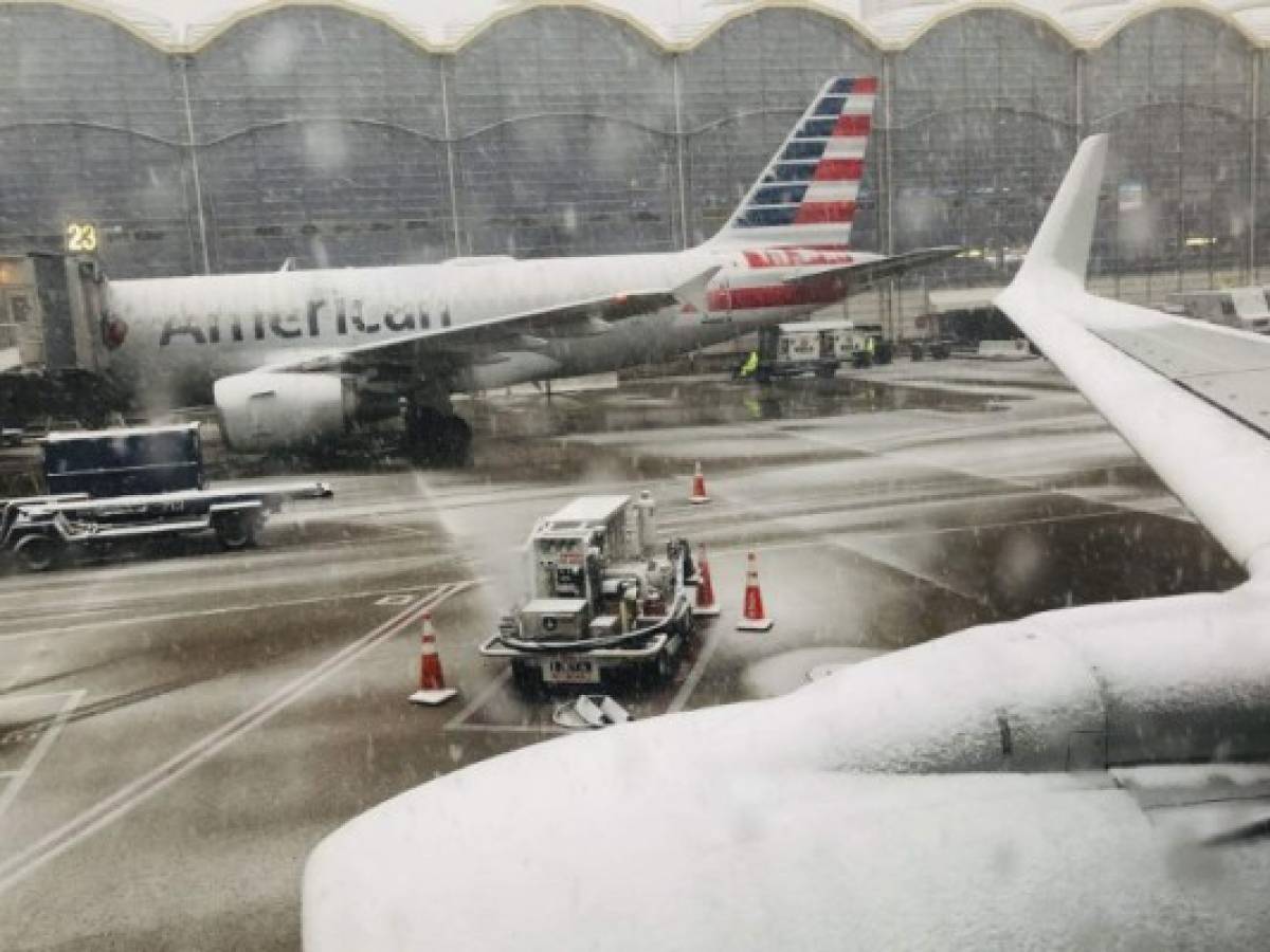 EEUU: 3.000 vuelos cancelados y 4.000 retrasados por nueva tormenta invernal