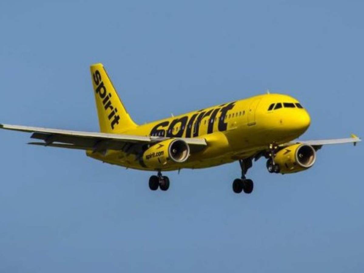 Spirit Airlines celebra una década con en El Salvador