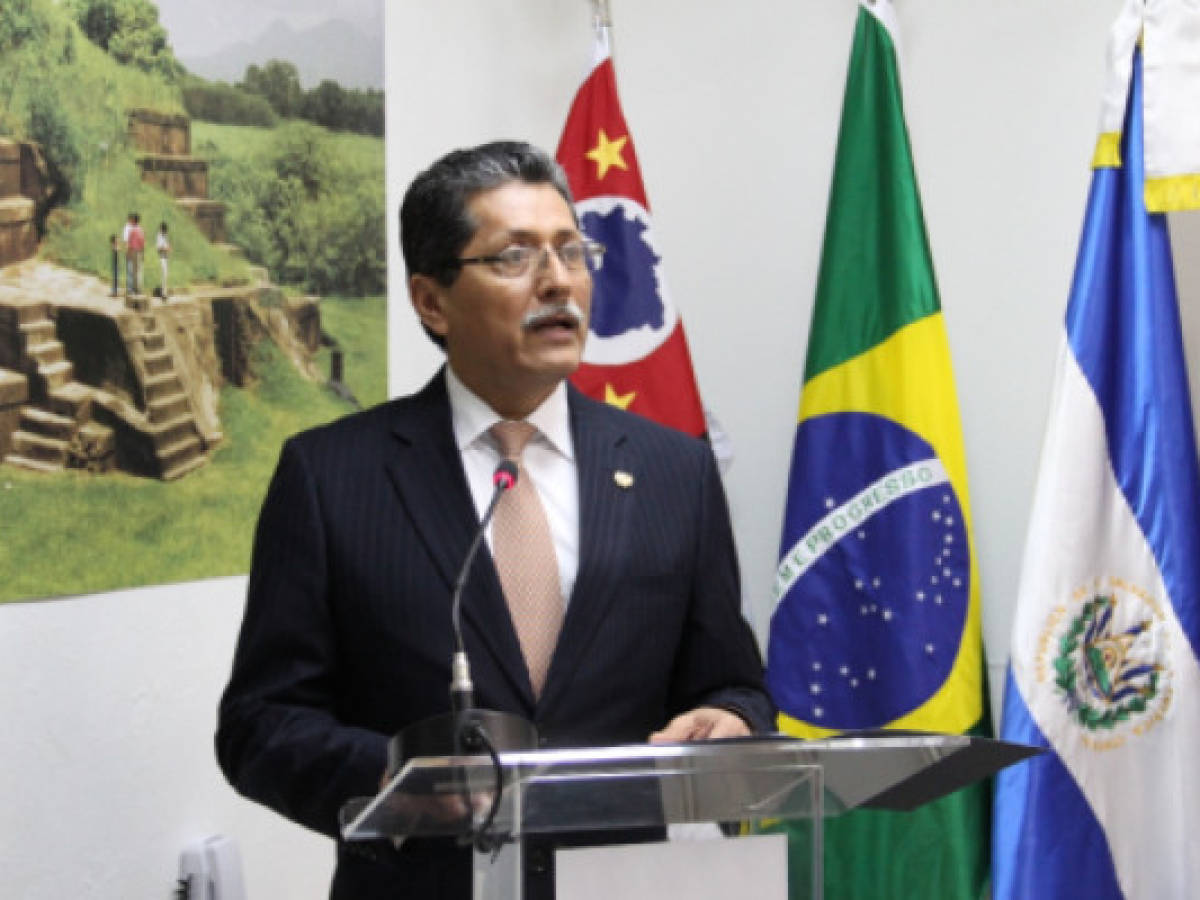 El Salvador abre oficina comercial en Sao Paulo