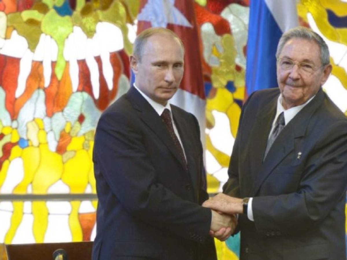 Castro - Putin: el romance imposible