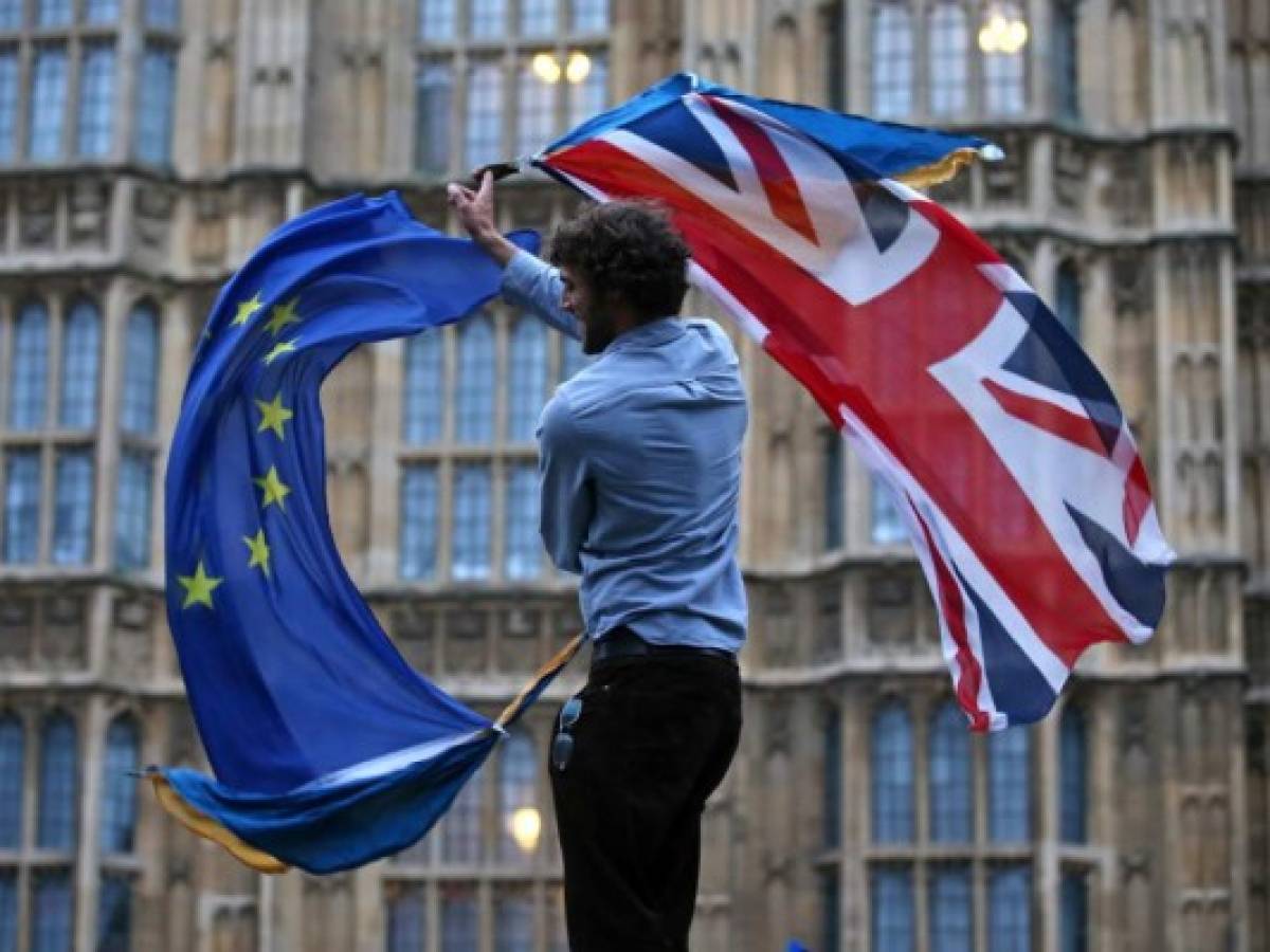 Boris Johnson presenta acuerdo posbrexit como un ‘regalo’ de Navidad para británicos