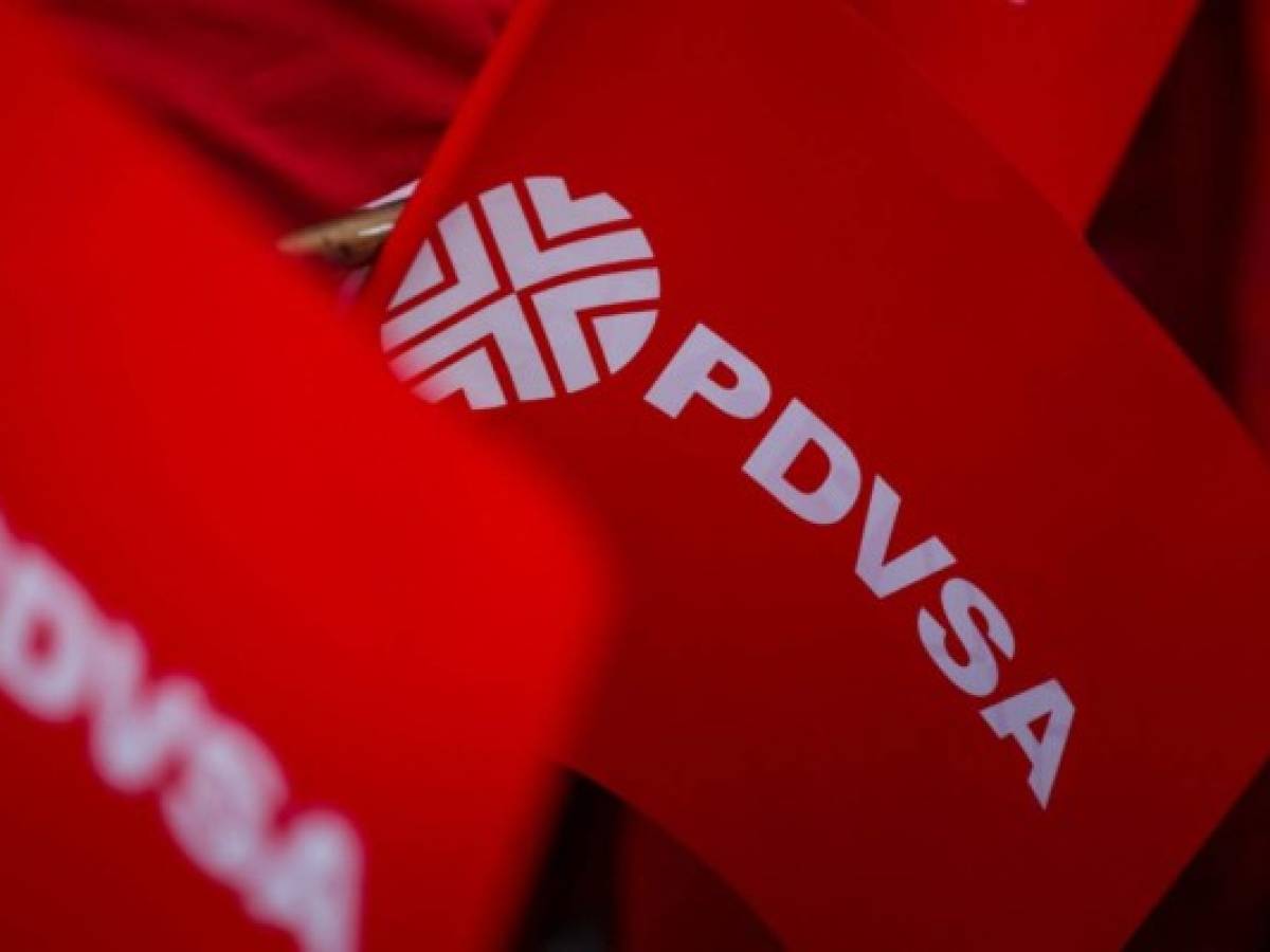 Venezuela: Ordenan captura de directivos de PDVSA por corrupción