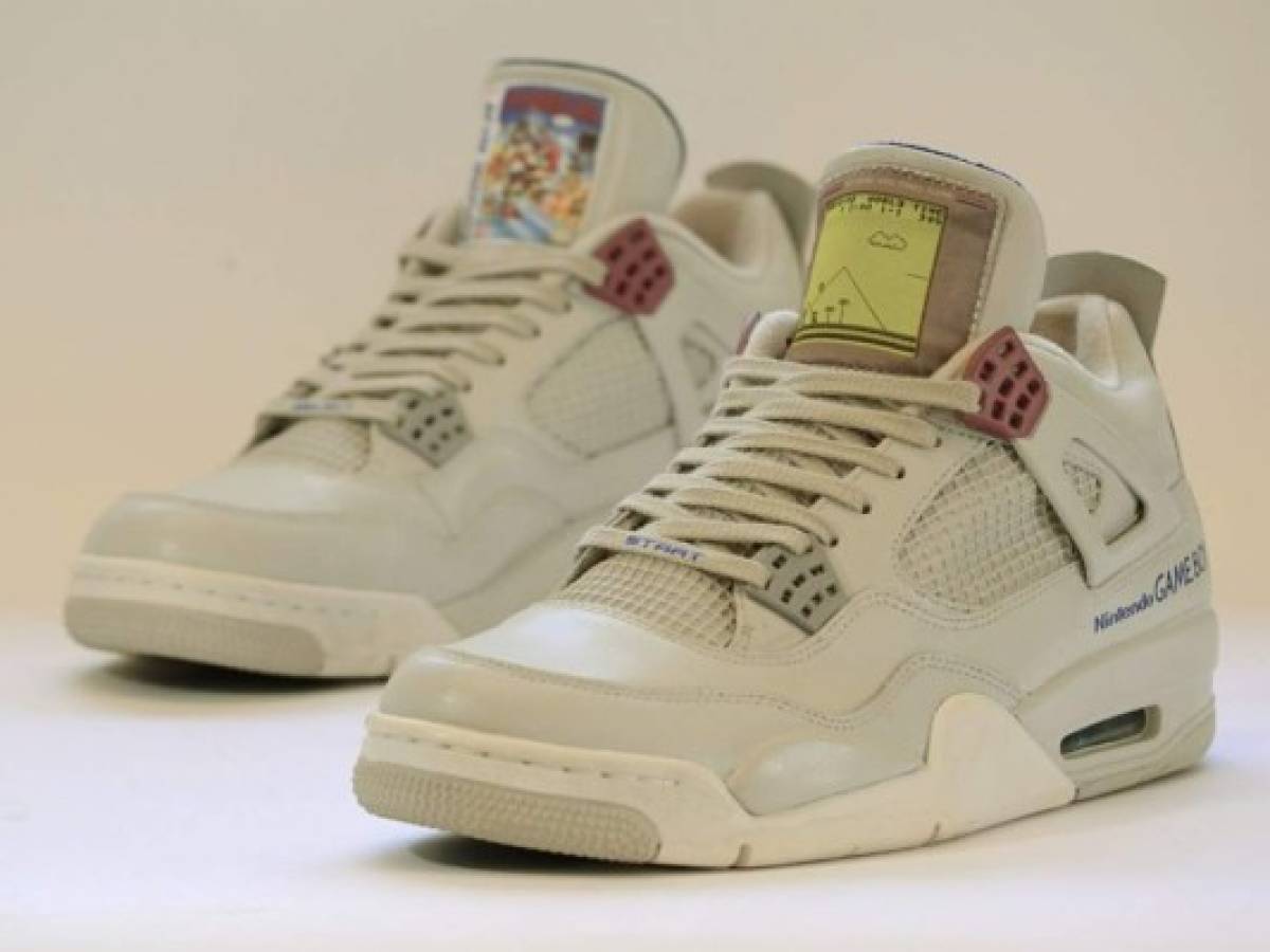 Llegan los Air Jordan IV inspirados en el primer Game Boy