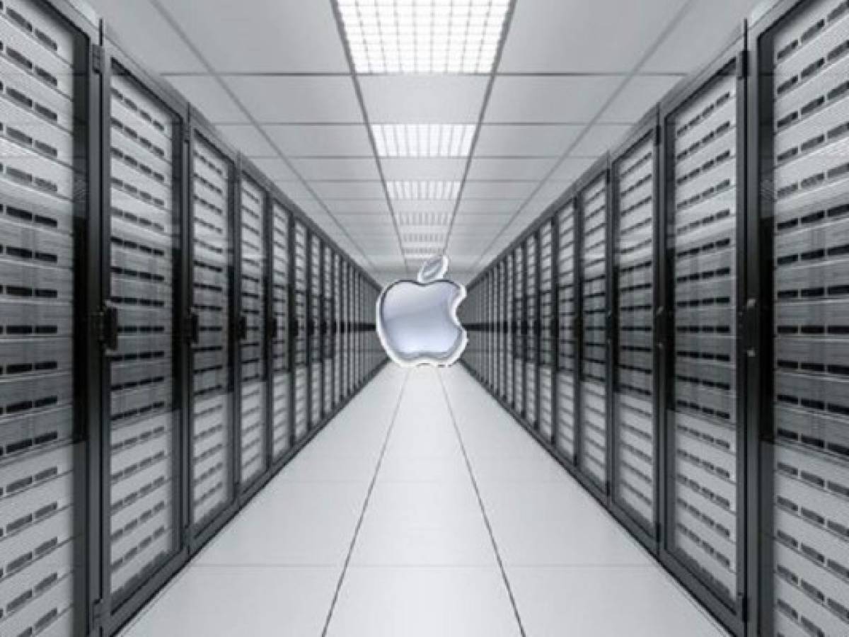 Apple contra Google, Twitter y Facebook