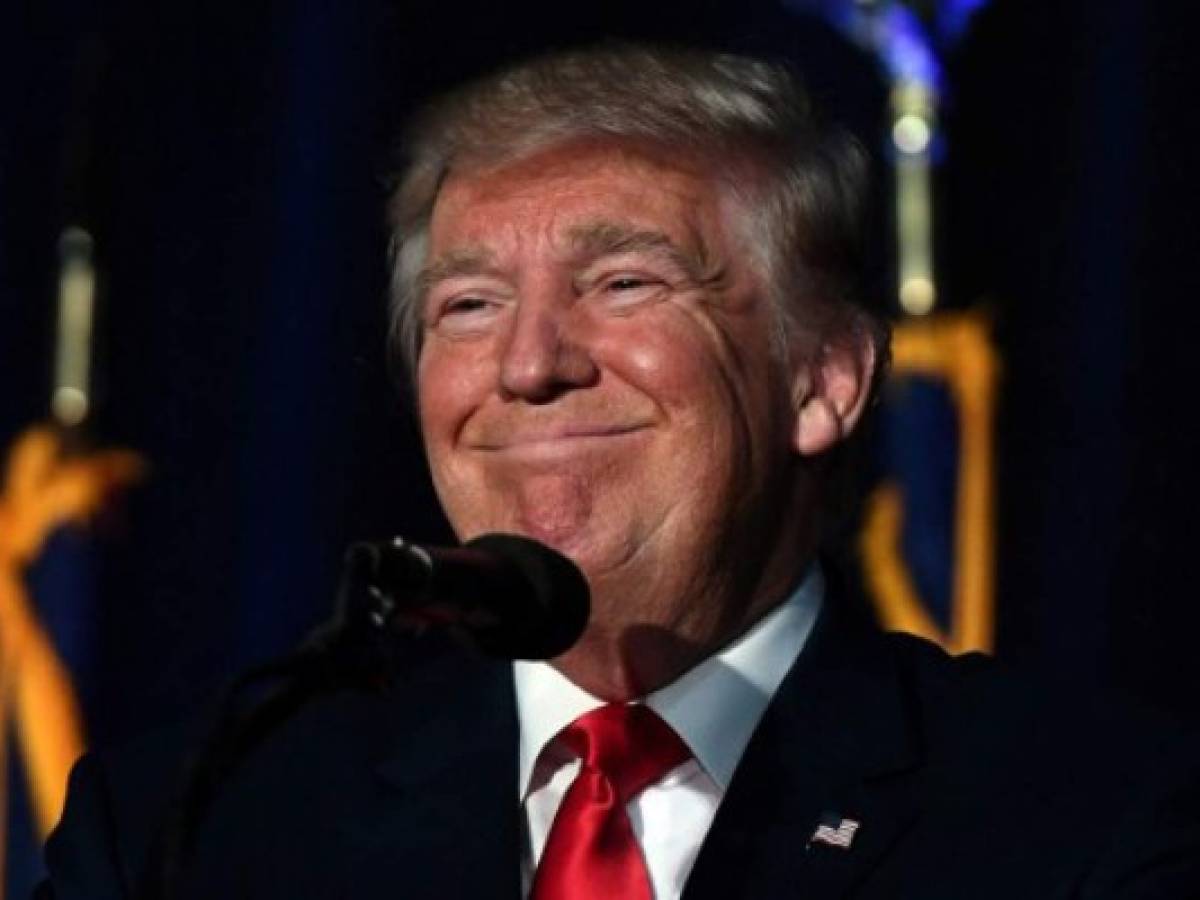 El empresario Trump, bajo amenaza del candidato Trump