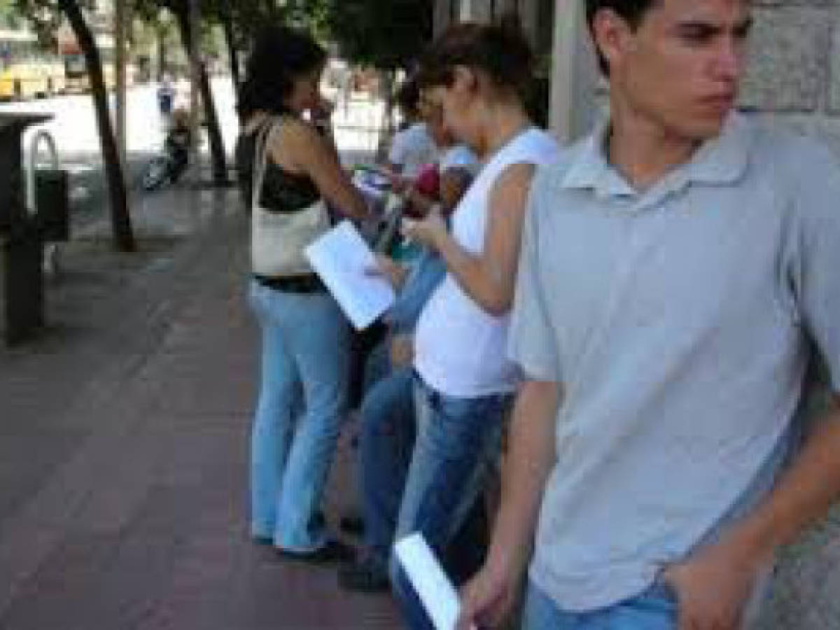 Desempleo afecta al 18% de la población en Costa Rica