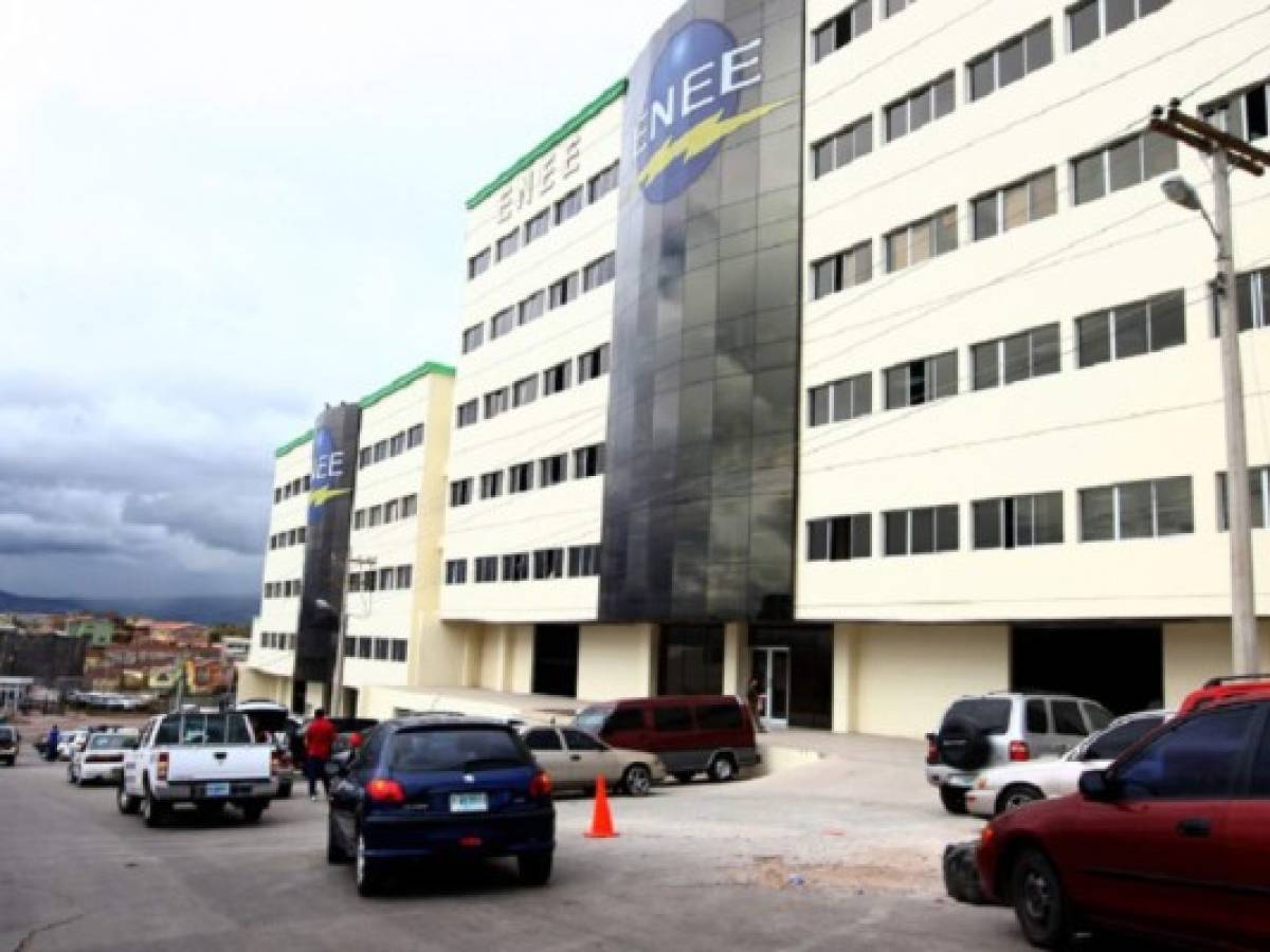 Honduras: ENEE congela US$114 millones en deudas