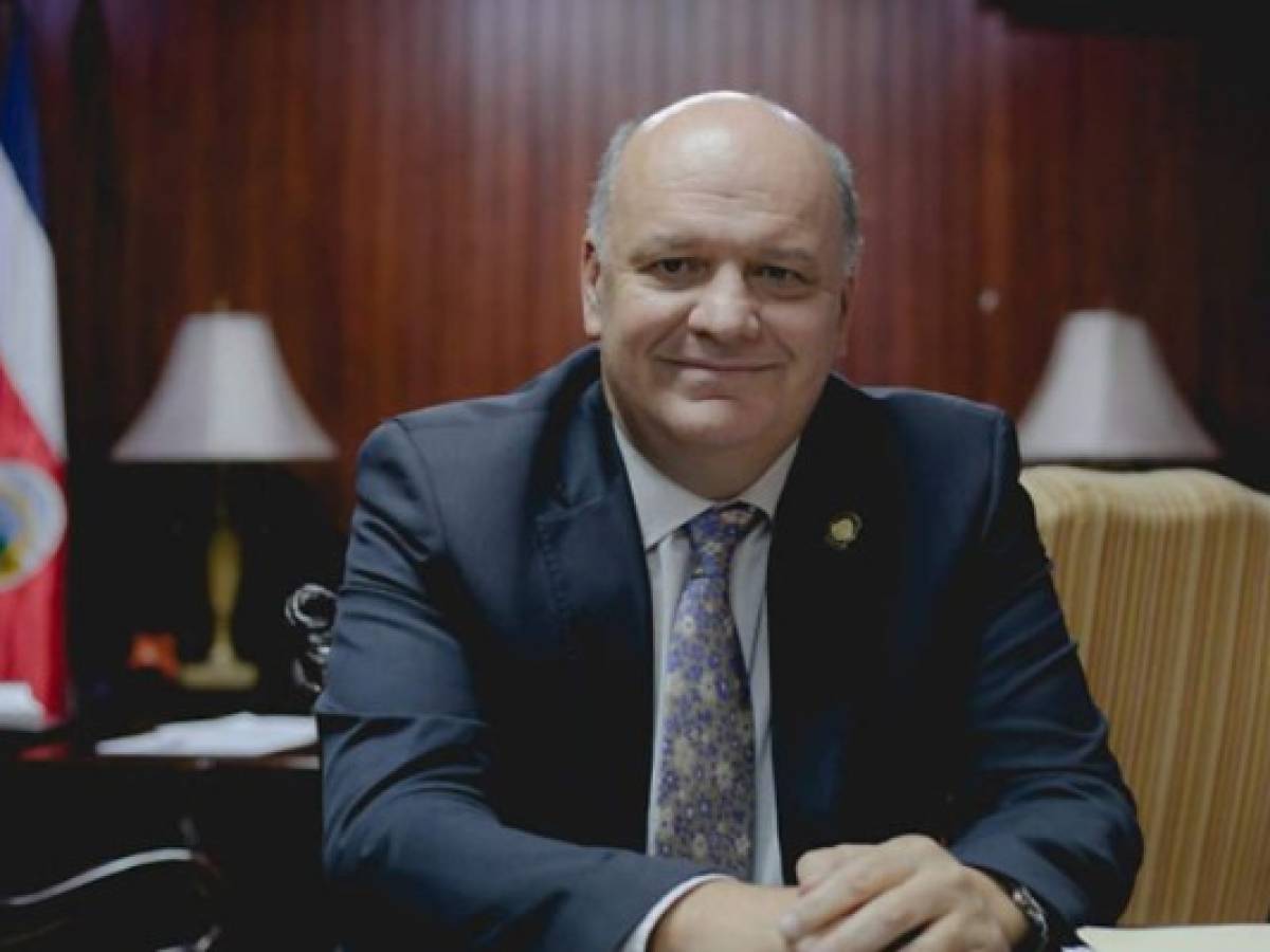 Costa Rica: Ministro de Presidencia renuncia