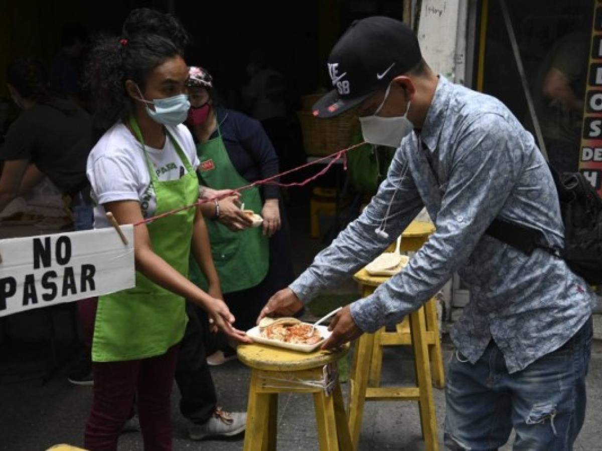 Guatemala supera los 3.000 muertos por covid-19 a pocos días de reabrir fronteras