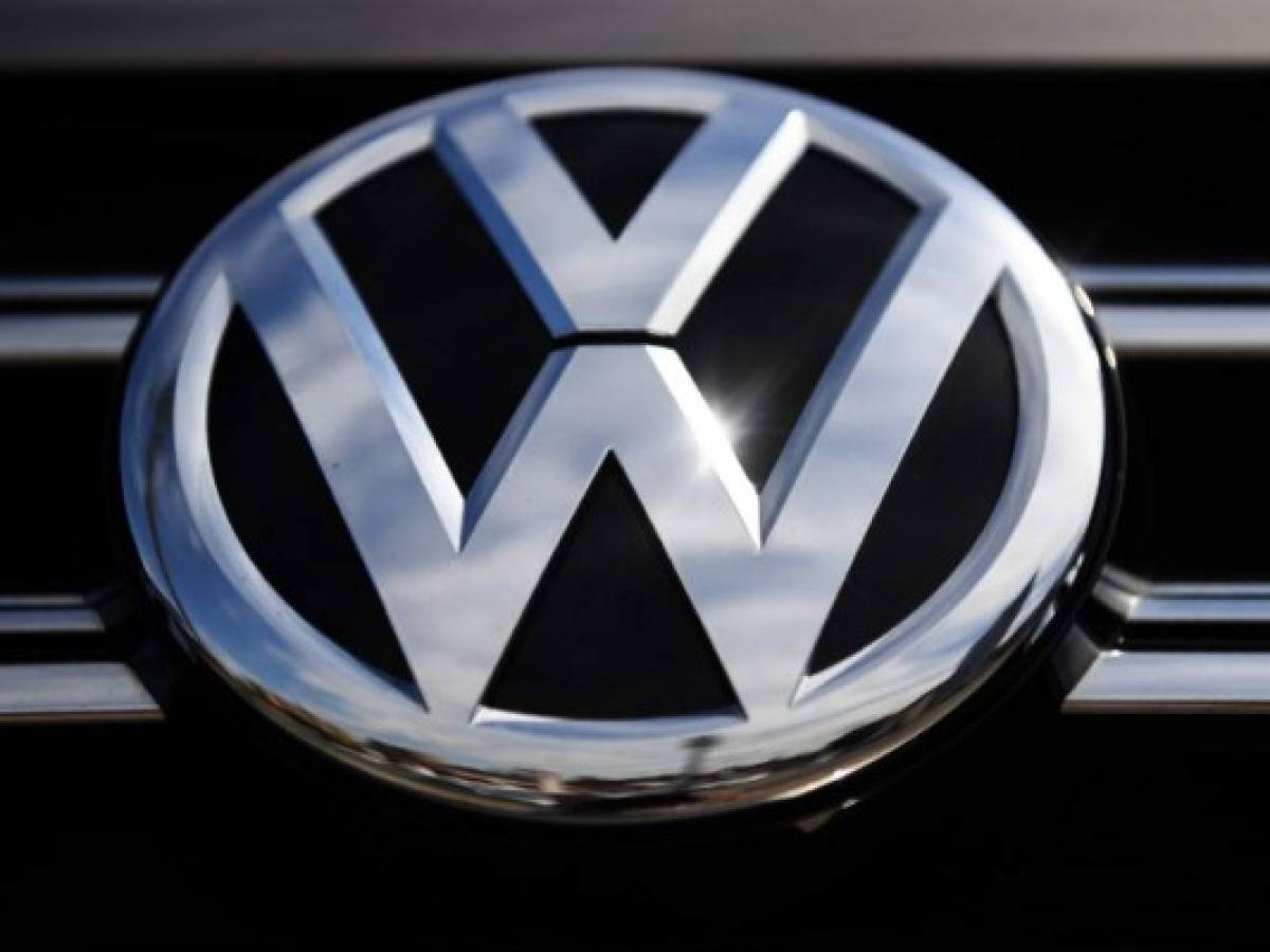 EEUU: Regulador bursátil demanda a VW por escándalo de emisiones contaminantes