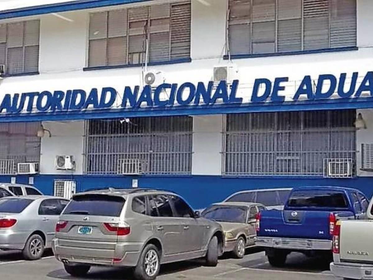 Recaudación aduanera en Panamá sube 15 % a octubre