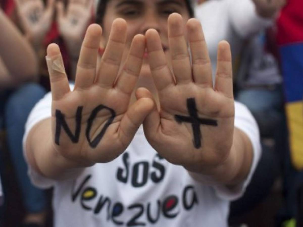 Venezuela: Chavistas y opositores convocan a megamarchas