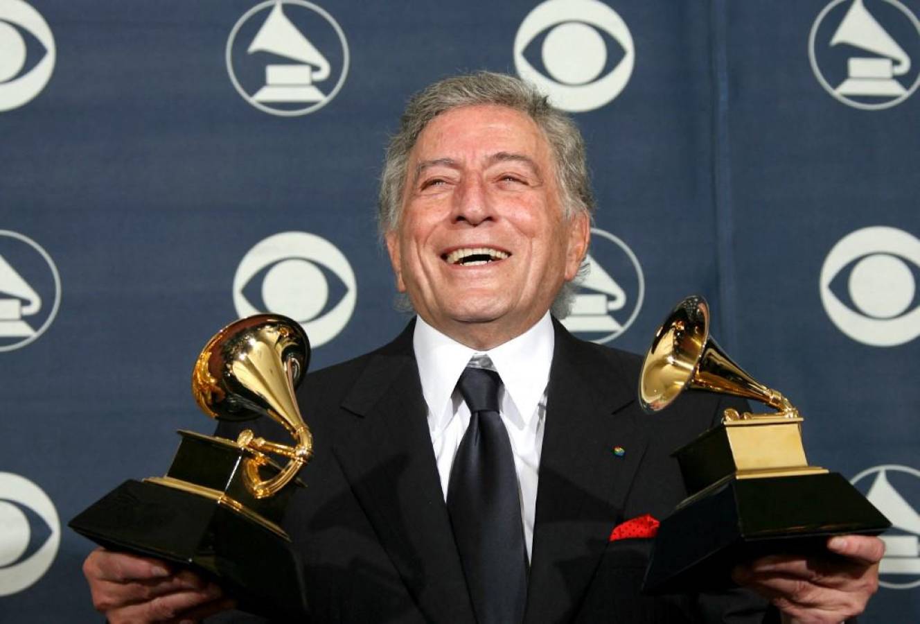 Tony Bennett, el último de los cantantes icónicos de EEUU, murió a los 96 años