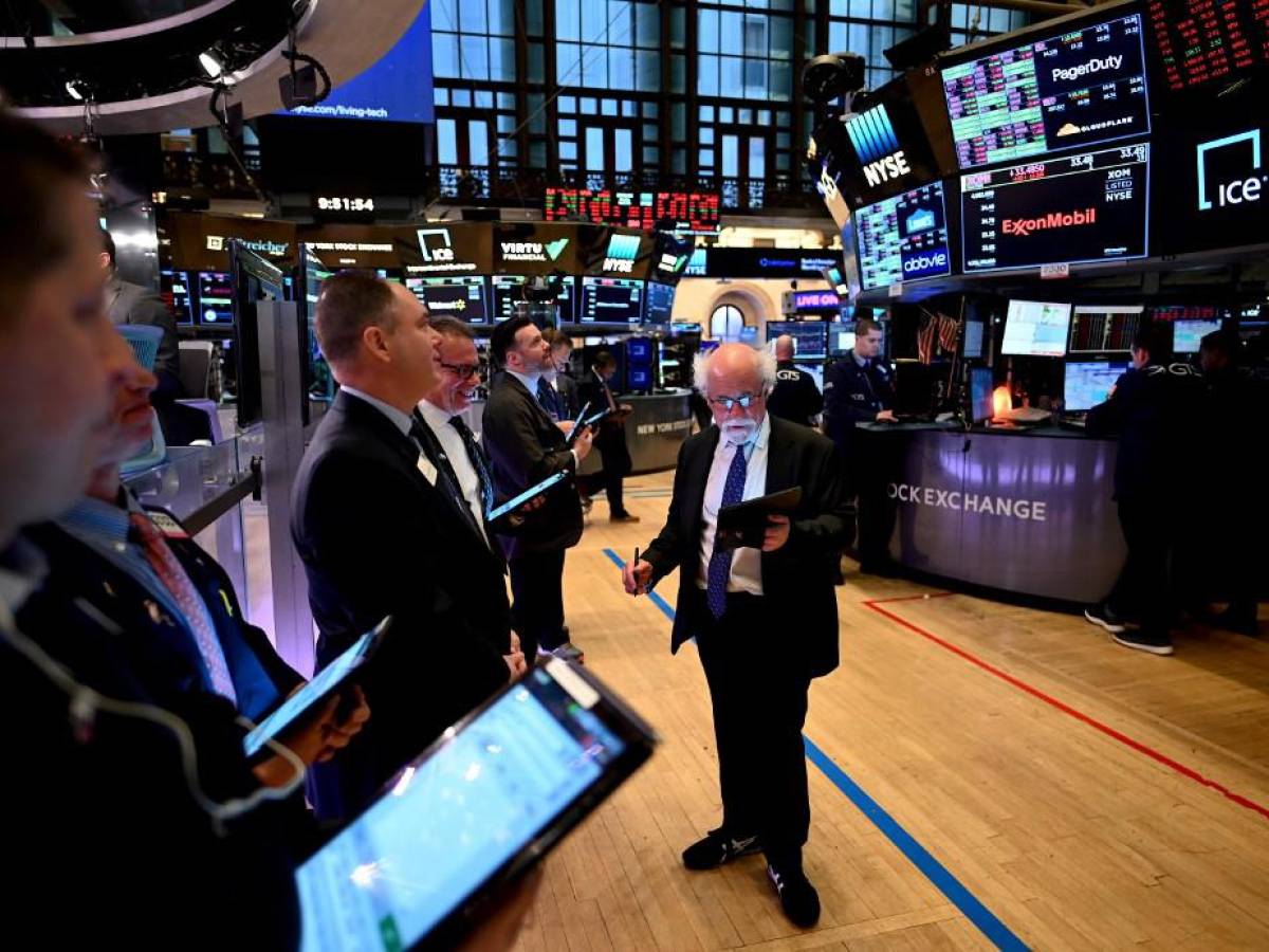 Wall Street derribada por la galopante inflación de EEUU