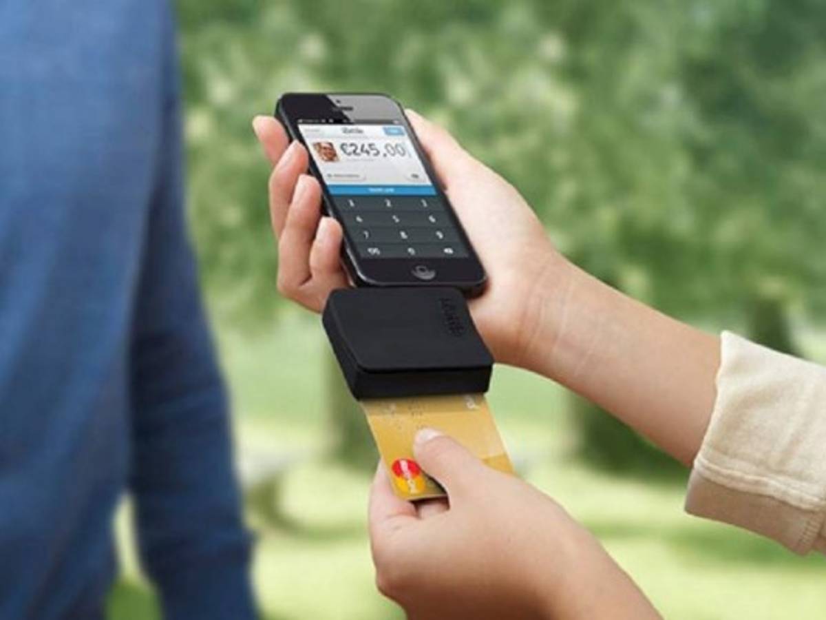 El Salvador: demandan al Gobierno por impuesto a telefonía  