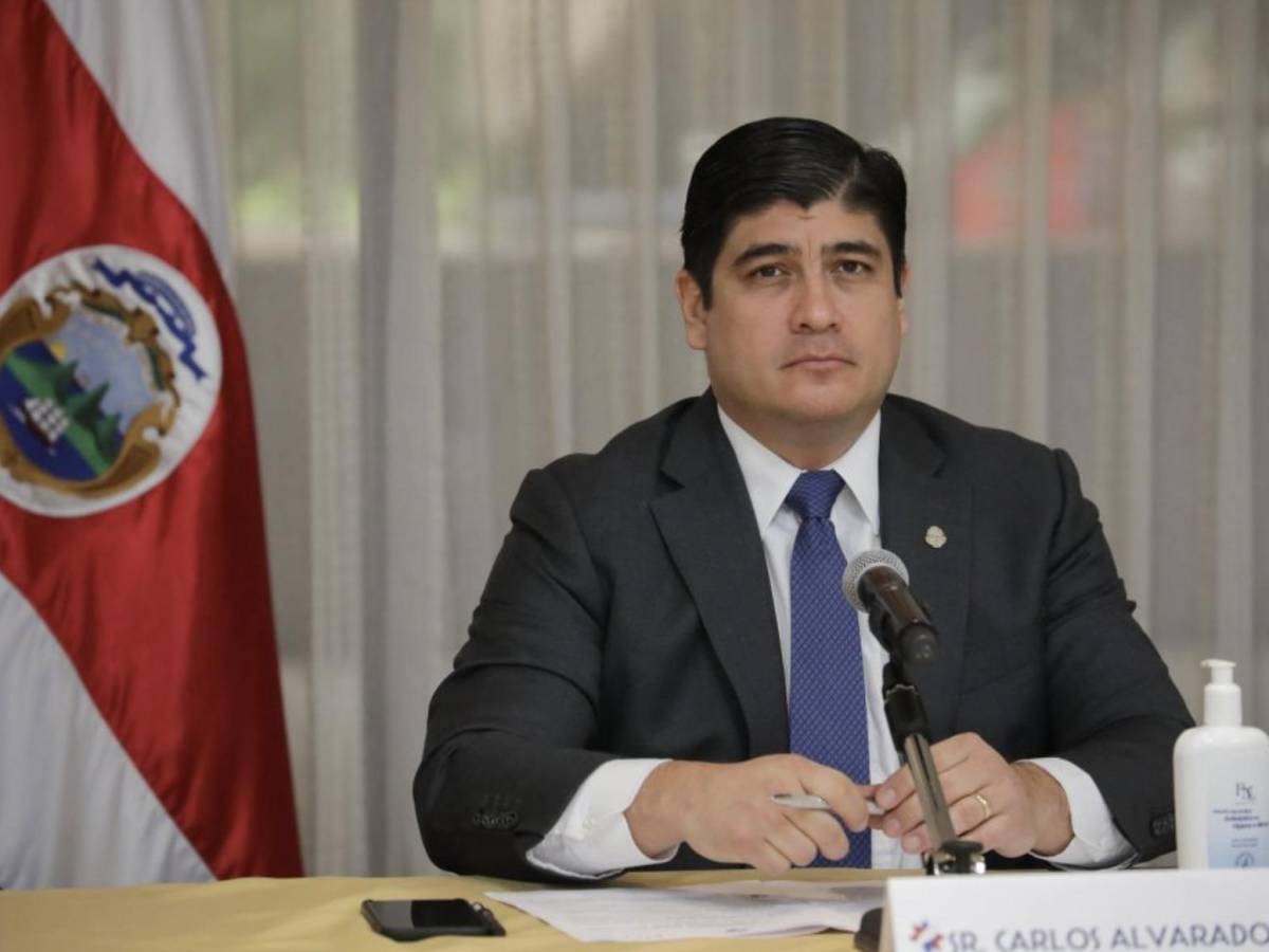Costa Rica: Carlos Alvarado dejó la presidencia con 12 causas judiciales abiertas