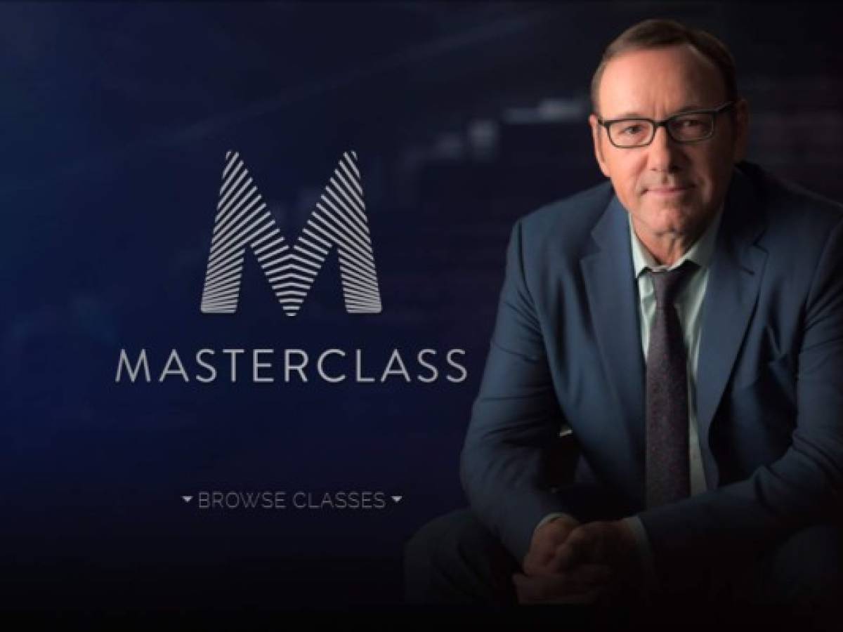 Frank Underwood dicta cursos por US$90