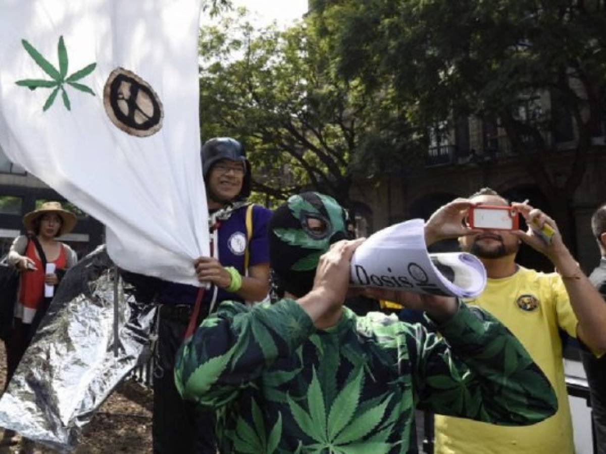 México legaliza uso de marihuana con fines recreativos