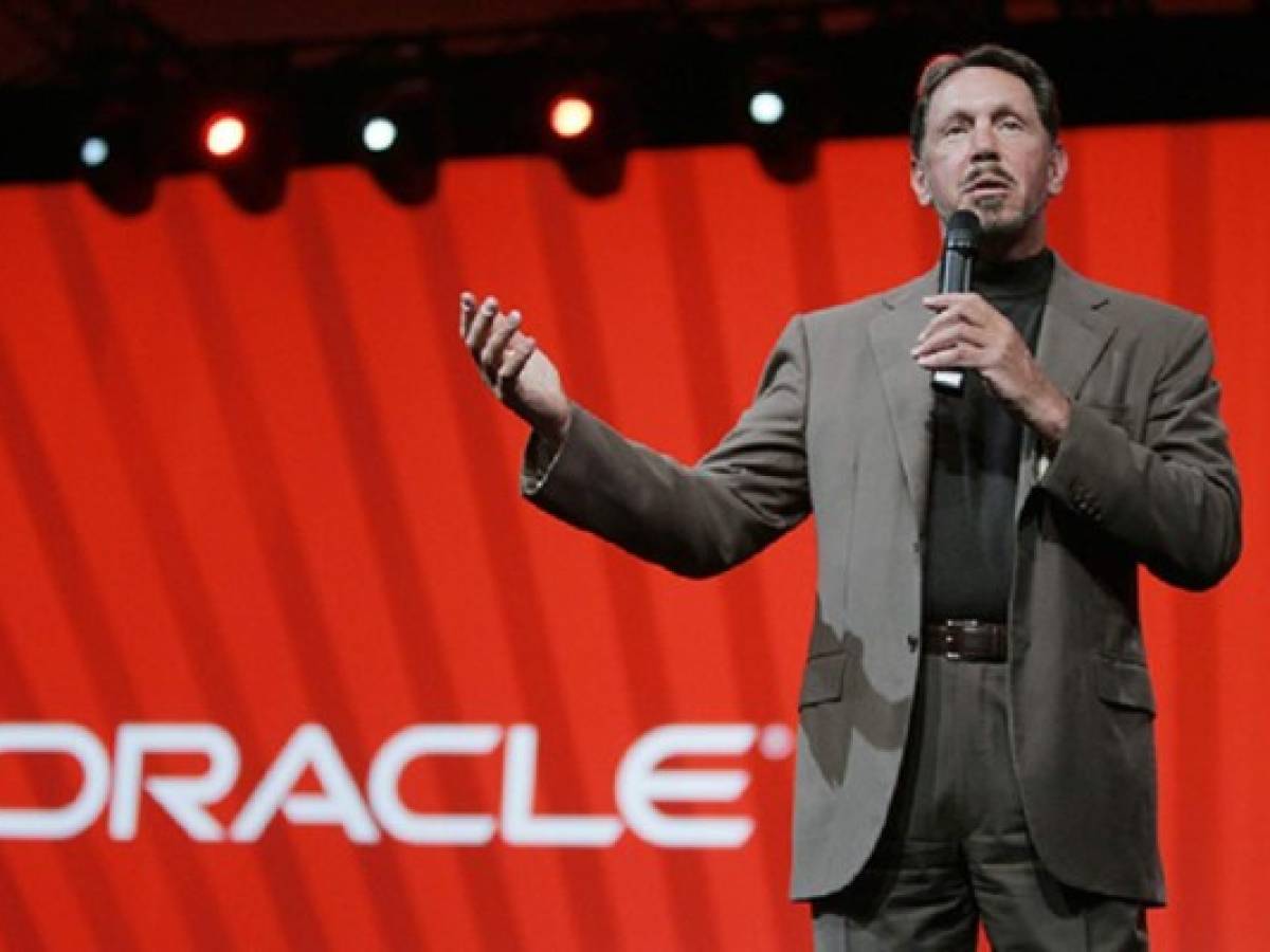 Larry Ellison dimite como CEO de Oracle