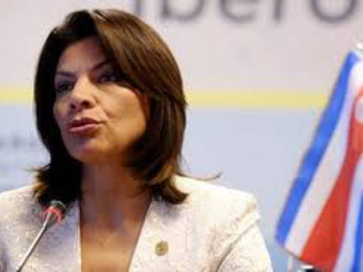 Califican de negativa gestión de presidenta en Costa Rica