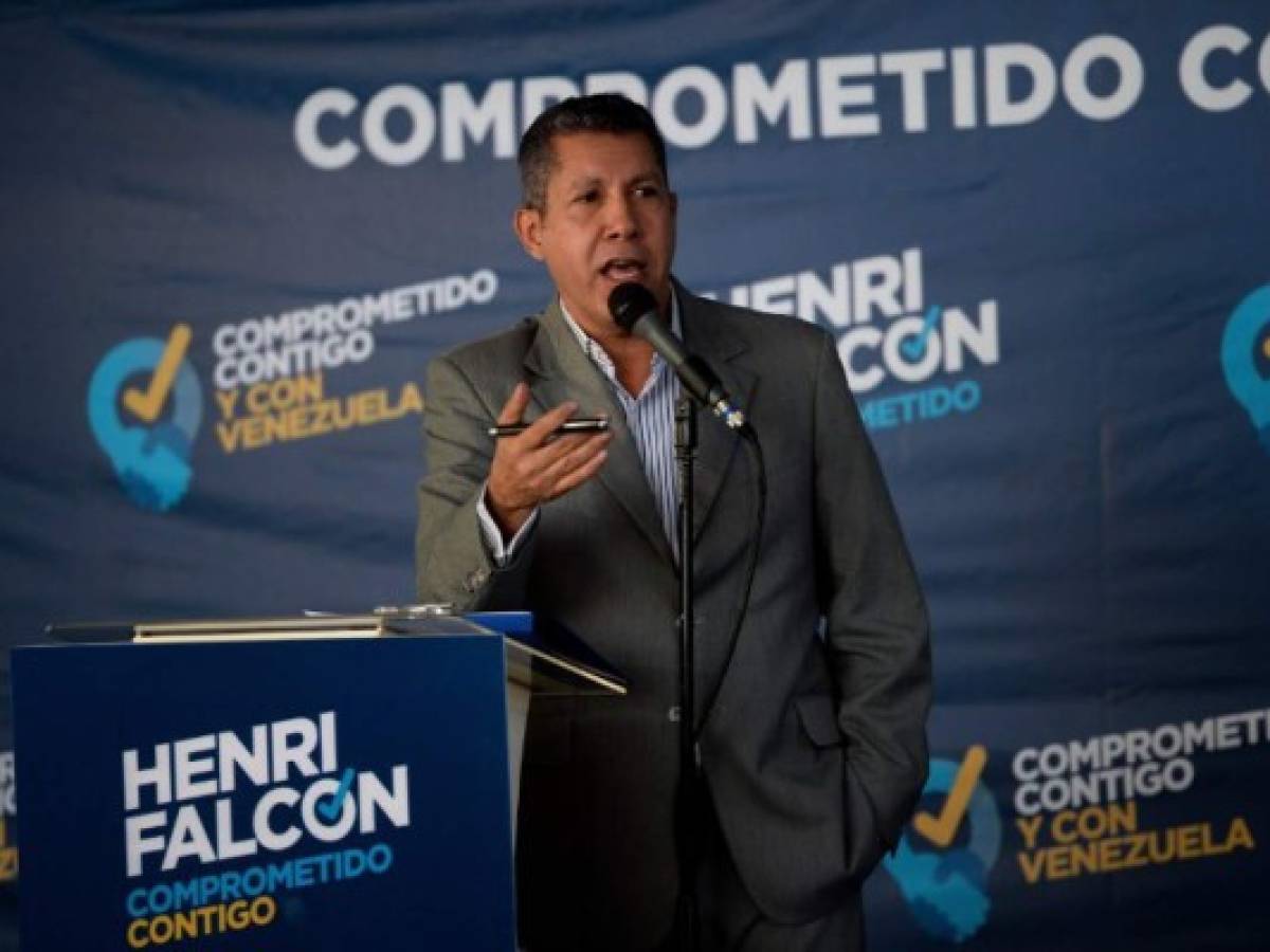 Venezuela: El candidato opositor Henri Falcon propone dolarizar la economía