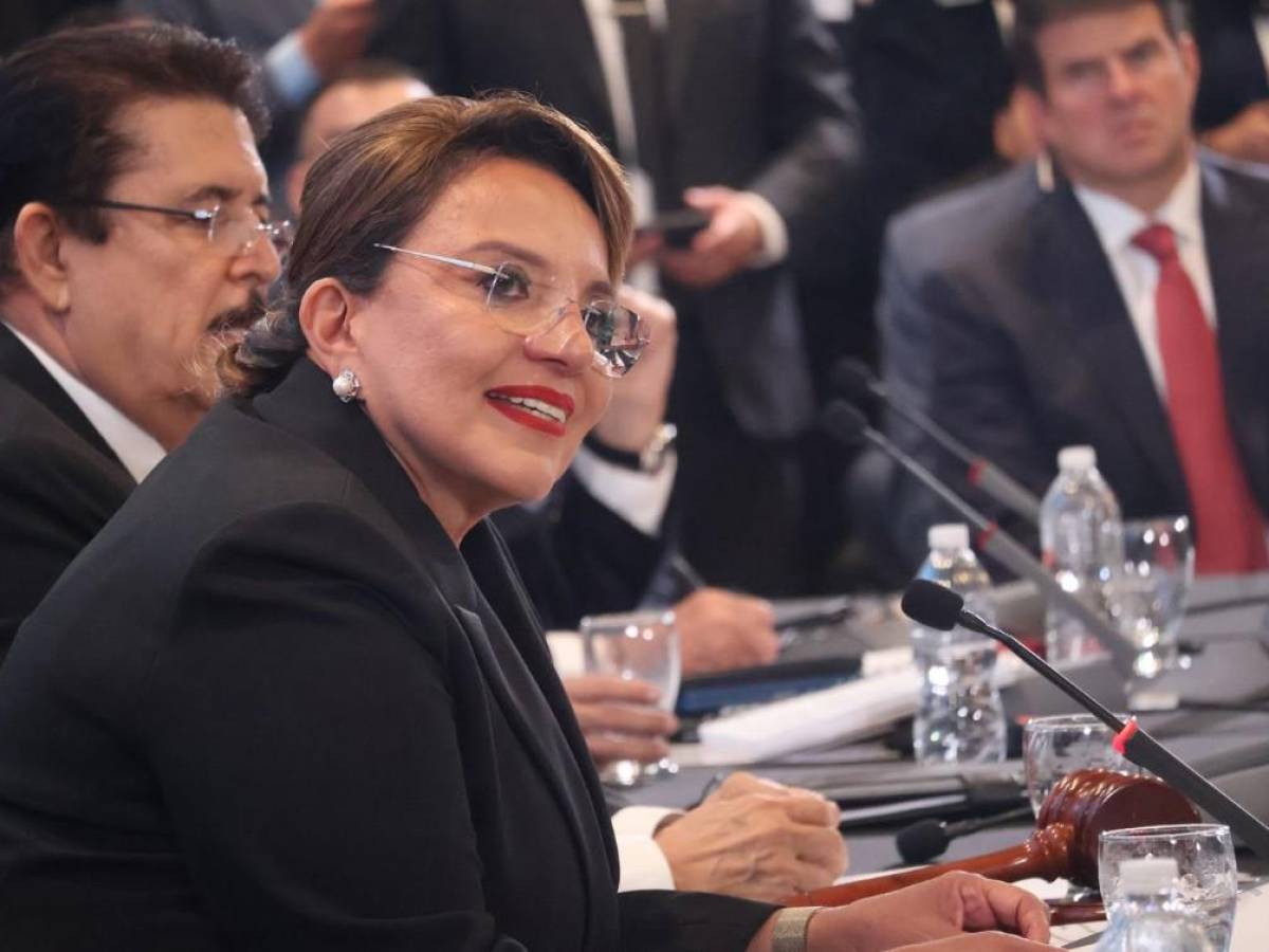 Honduras: presidenta llama a fortalecer las relaciones con Ecuador