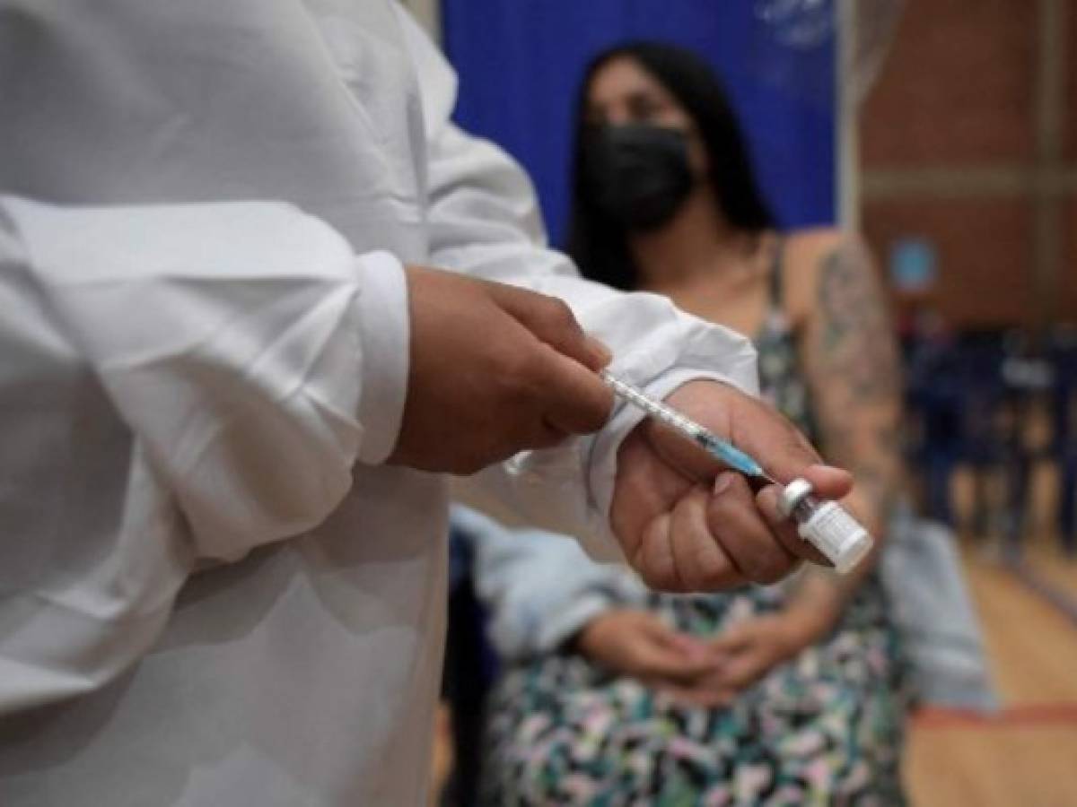 Batalla por vacunas exacerba la desigualdad en América Latina