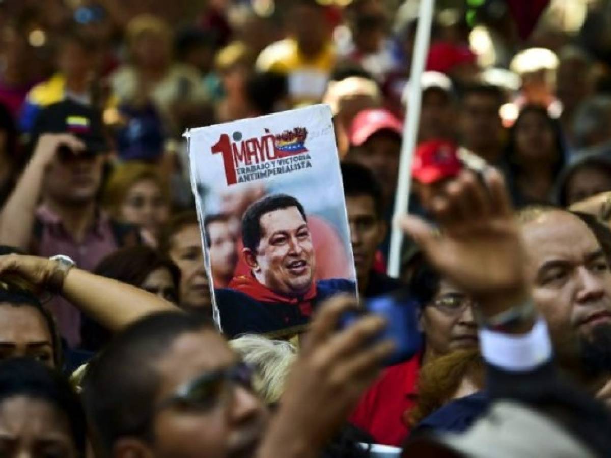 Guerra de iconografía chavista en Venezuela