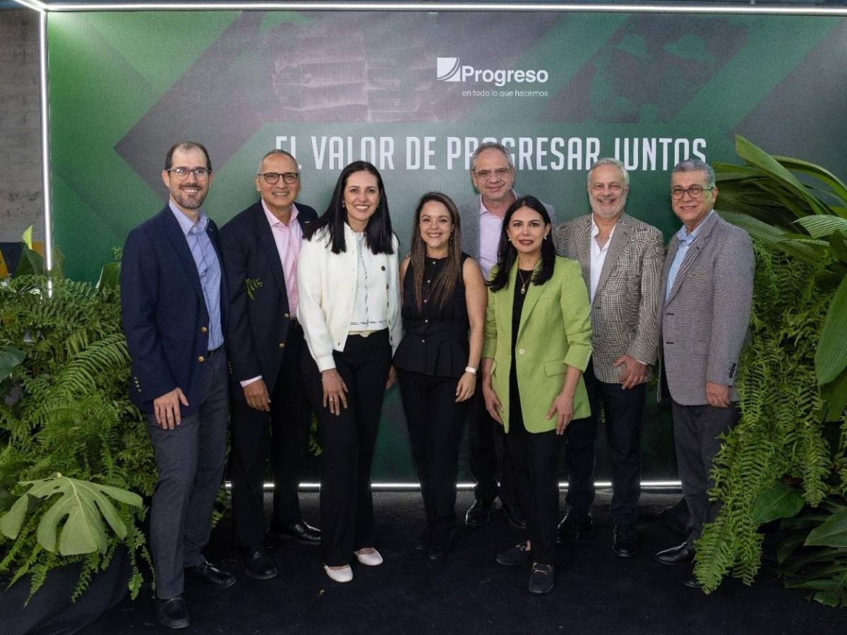 <i>Staff gerencial de Progreso. (Foto: Cortesía PROGRESO)</i>