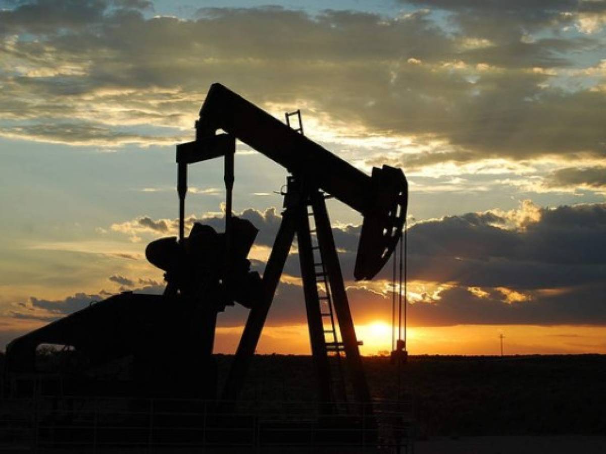 ¿Perderá Estados Unidos la 'guerra del petróleo' ?