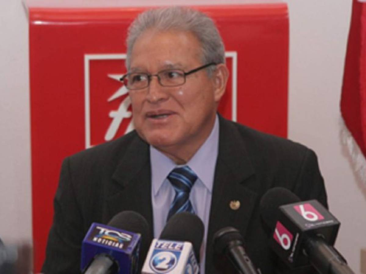 El Salvador pedirá a EE.UU. reforma migratoria