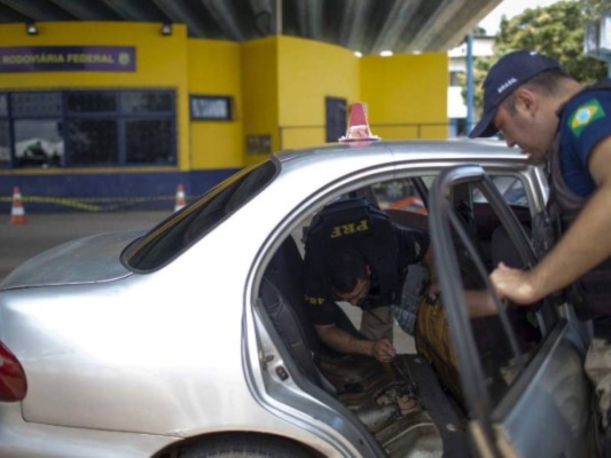Brasil envía a sus Fuerzas Armadas a la frontera con Venezuela por crisis migratoria