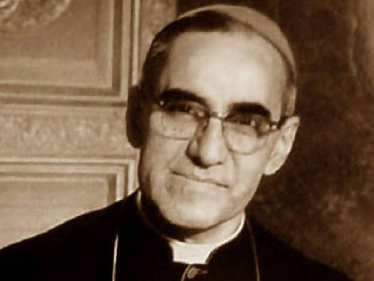 El Salvador: más cerca beatificación de Monseñor Romero