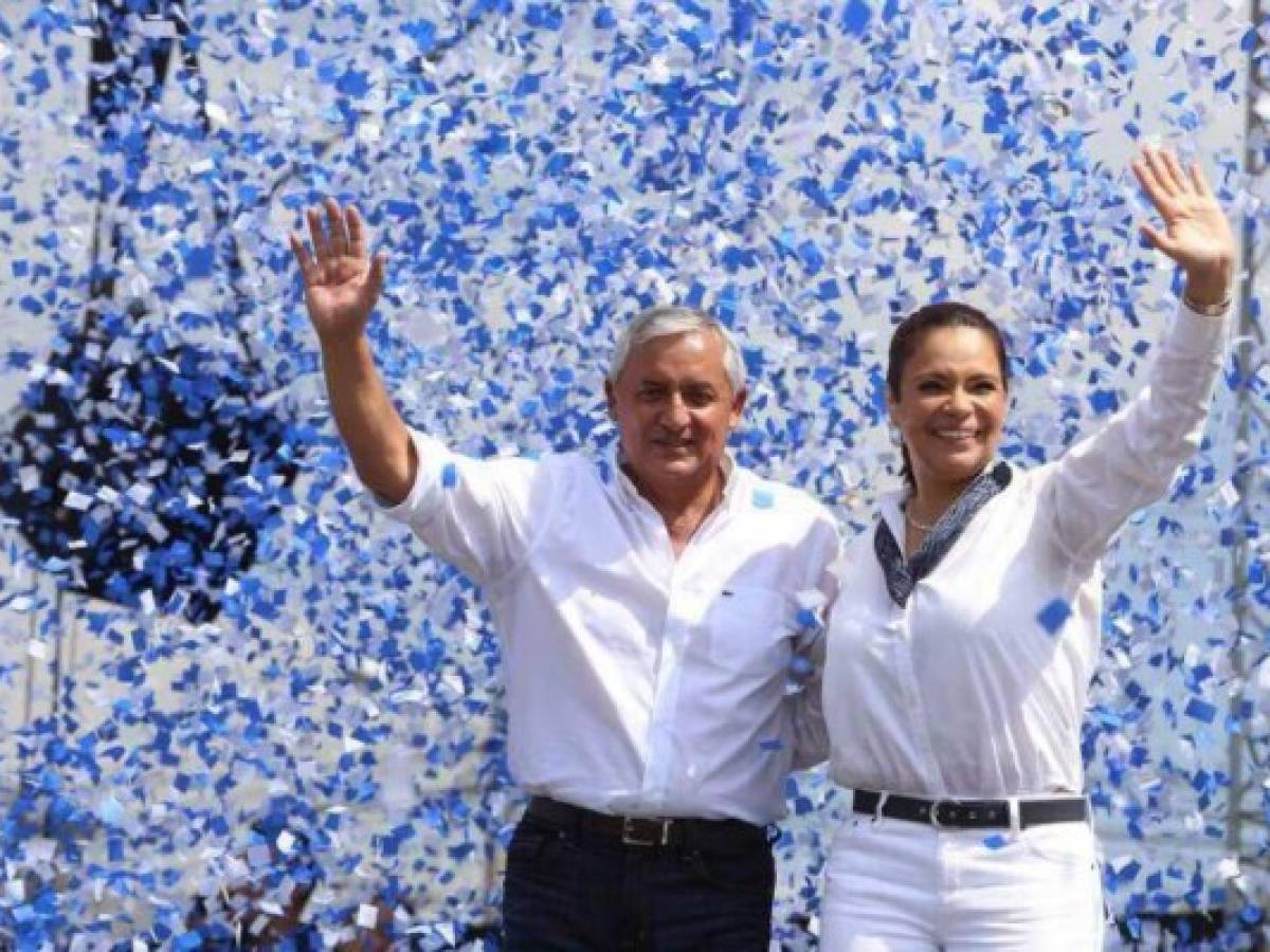 Guatemala: renuncia Baldetti y Otto Pérez asegura es 'por decisión propia'