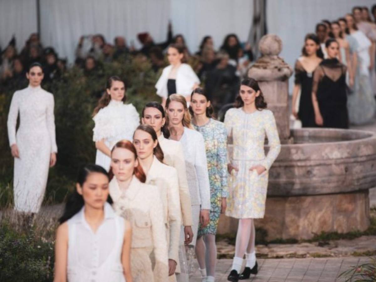 Chanel lanza su colección Primavera-Verano Alta Costura 2020