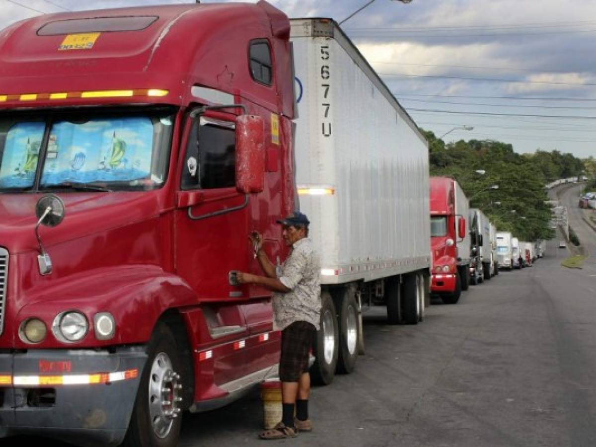 Habrá huelga y bloqueos de camioneros en Guatemala
