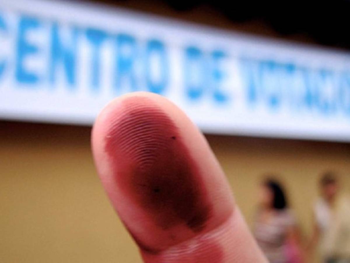 Corrupción desplaza a inseguridad y pobreza de debate electoral en Guatemala