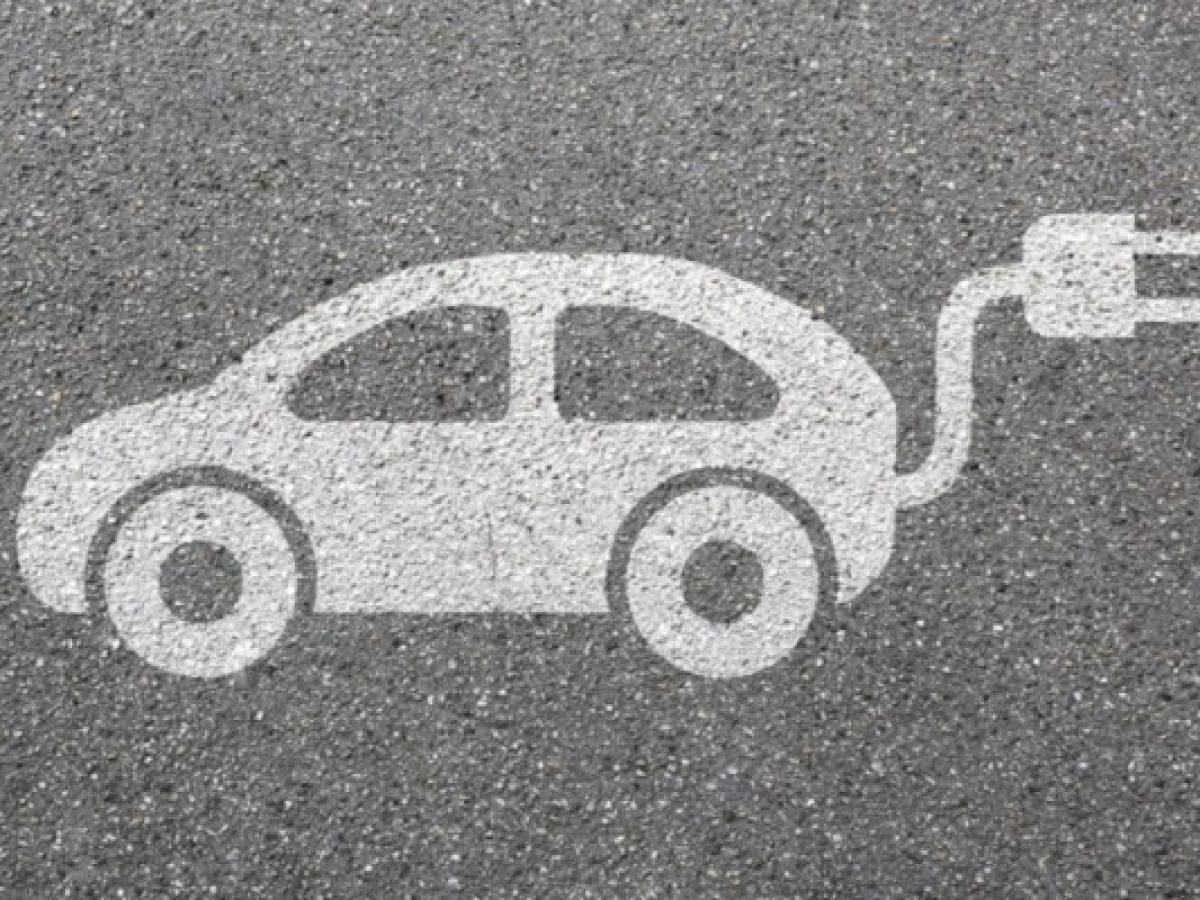 Adiós, petróleo: China prohibirá venta de carros de combustibles fósiles