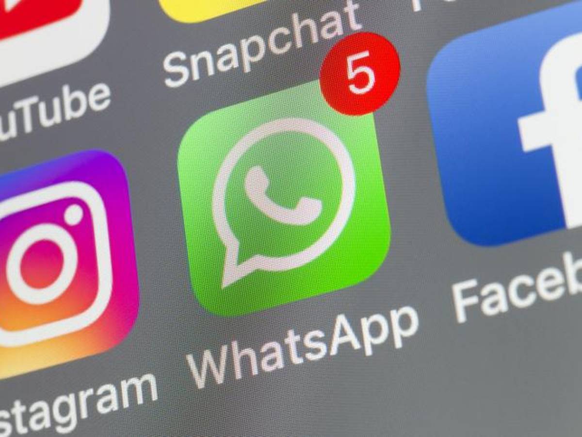 WhatsApp lanza definitivamente la función ‘Conservar en el chat’