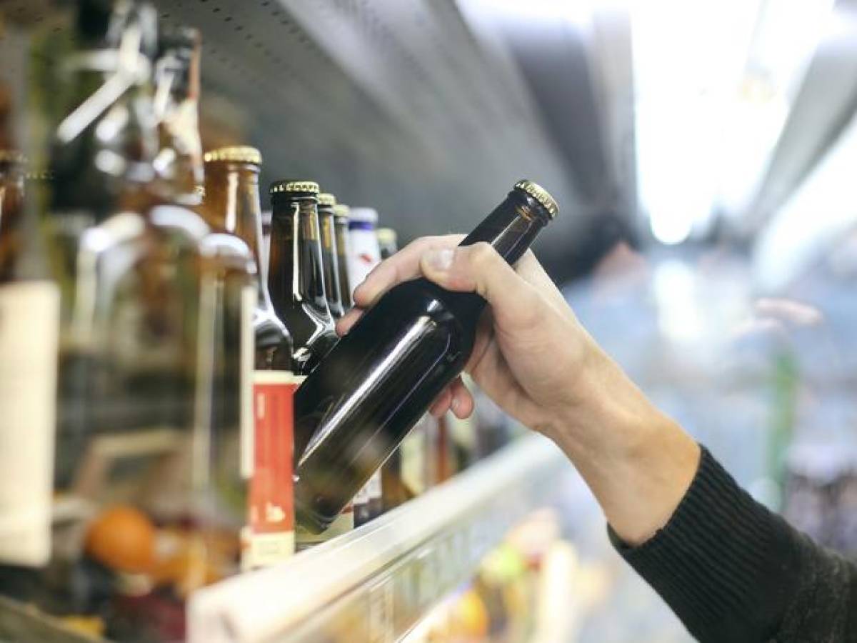 Cerveza importada será más barata en Costa Rica con eliminación de impuesto