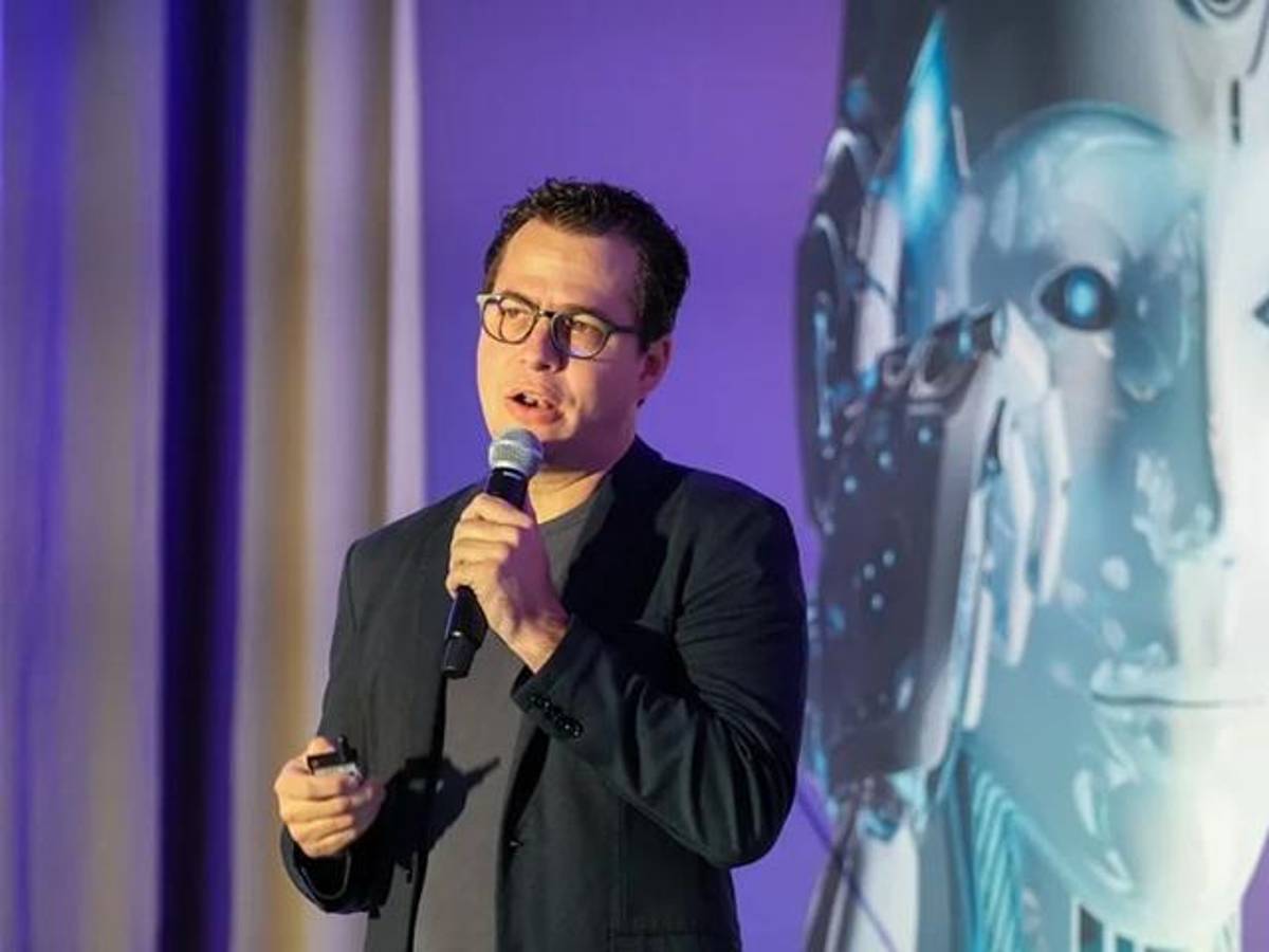 <i>Juan Pablo Robert, jefe de Empresas de Medios y Entretenimiento para YouTube Hispanoamérica. (Foto: EFE)</i>